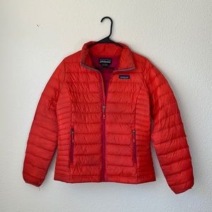 Patagonia Puffy, women’s small, salmon pink, outdoor gear, jacket